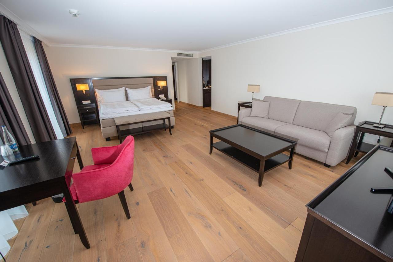 Hotel La Prairie, Swiss Bike Hotel Івердон-ле-Бен Екстер'єр фото