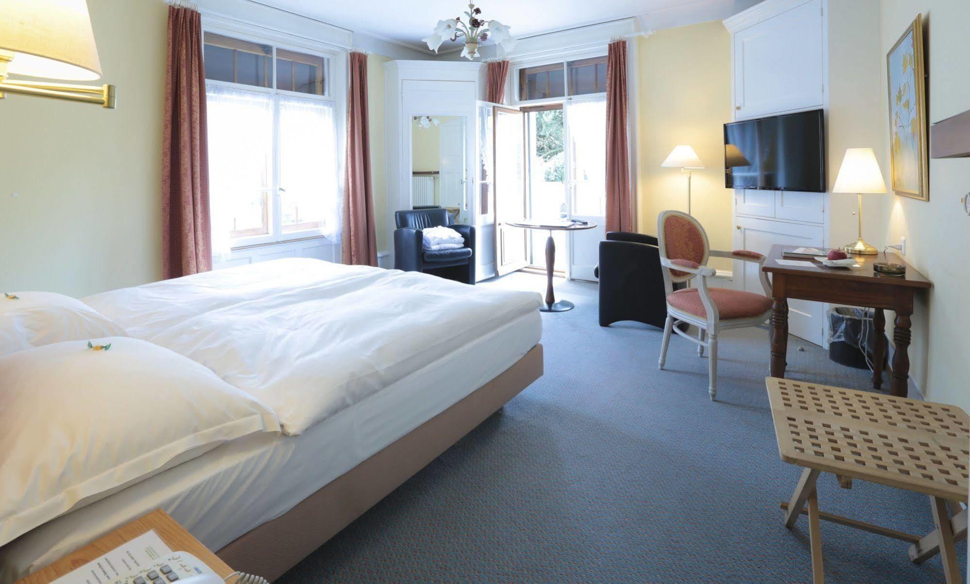 Hotel La Prairie, Swiss Bike Hotel Івердон-ле-Бен Екстер'єр фото